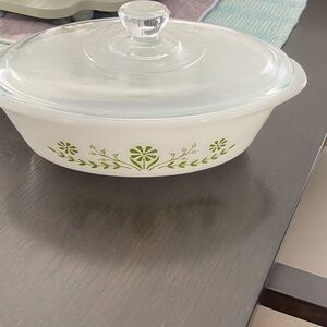 VINTAGE Glasbake White W/Green Daisy 1 QT Casserole Dish W/Lid